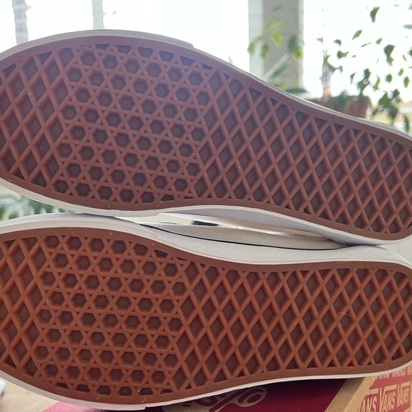 Brand New Vans old Skool sneakers in theory cloud color - Picture 3 of 7